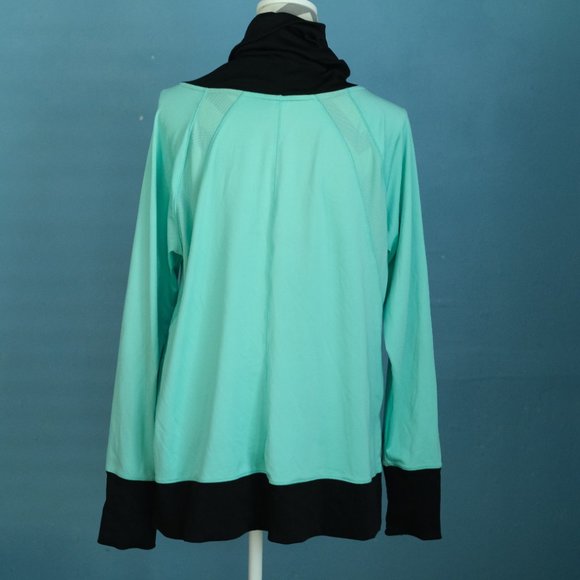 Victoria's Secret - Picture 5 of 6